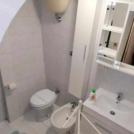 Nichause Lägenhet *